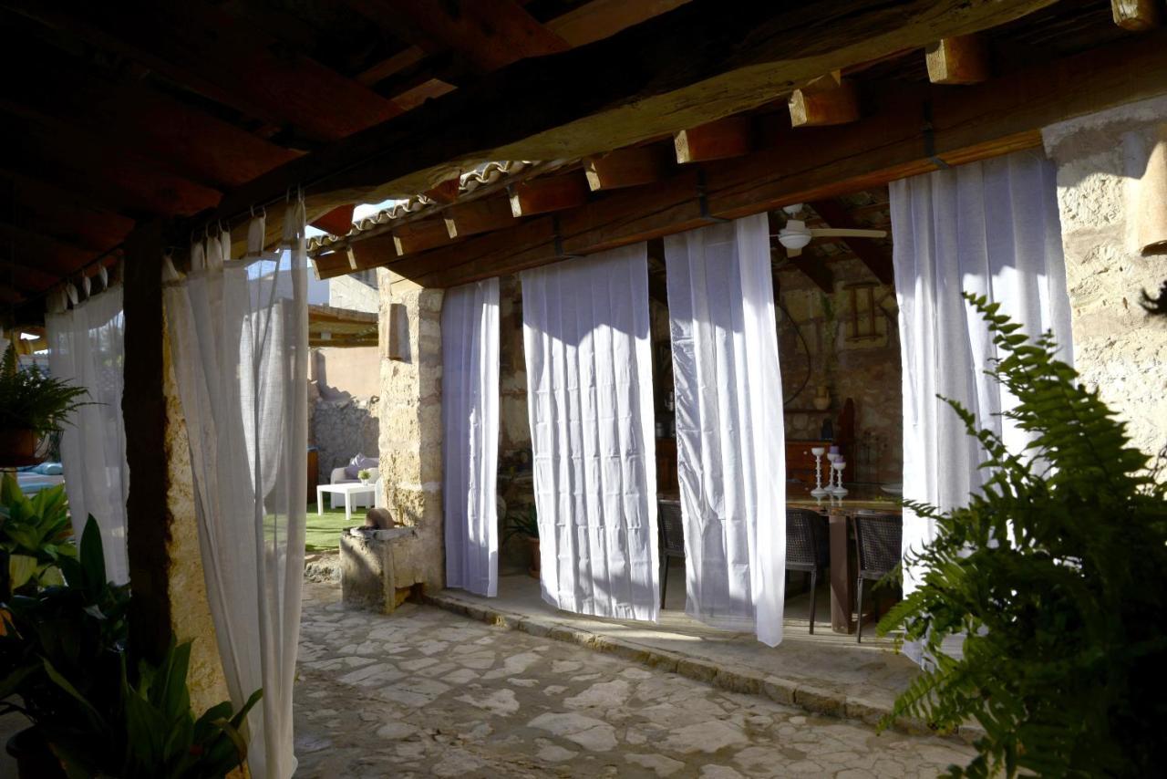 Ca Sa Padrina Holiday home