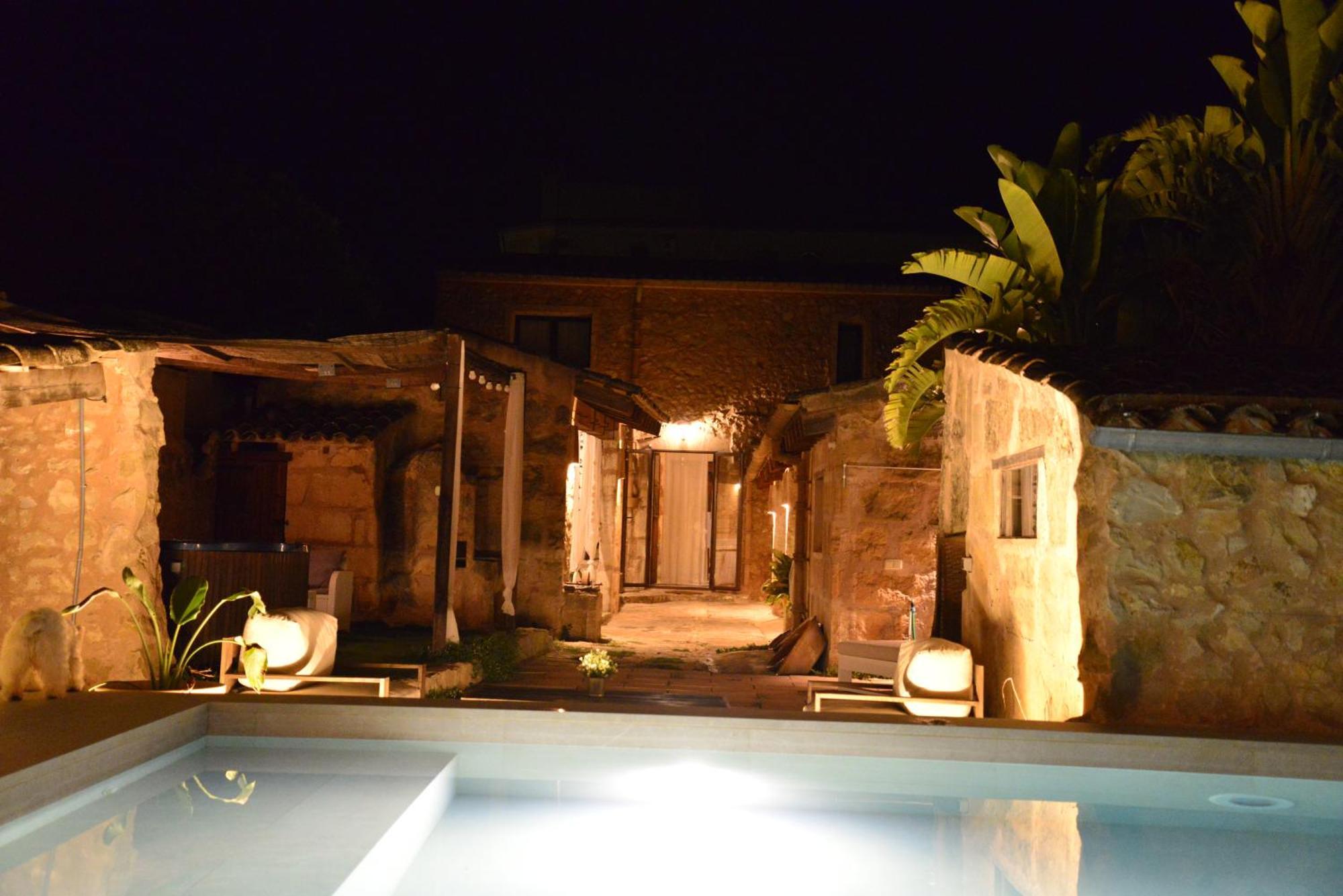 Ca Sa Padrina Holiday home *