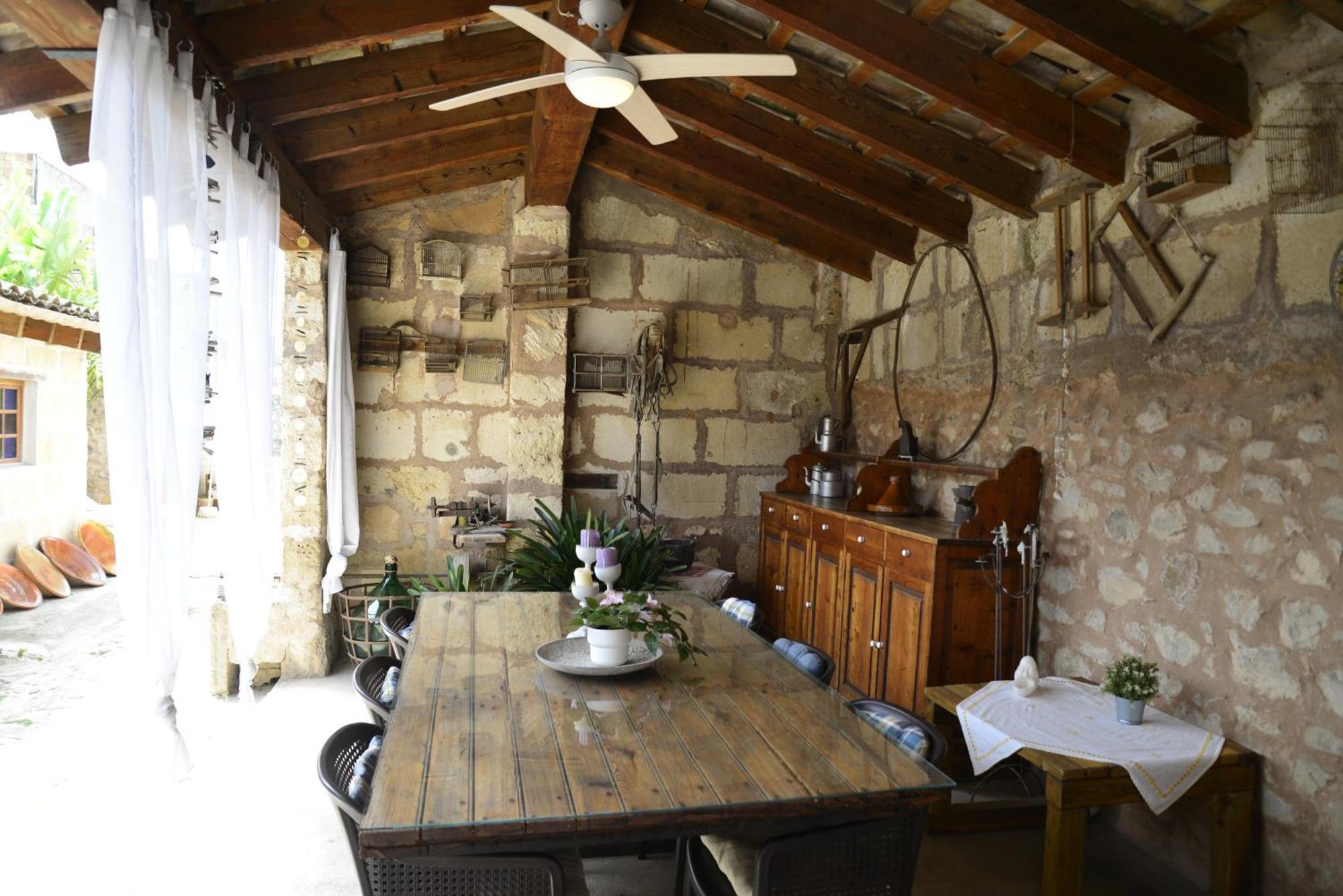 Ca Sa Padrina Holiday home Vilafranca De Bonany