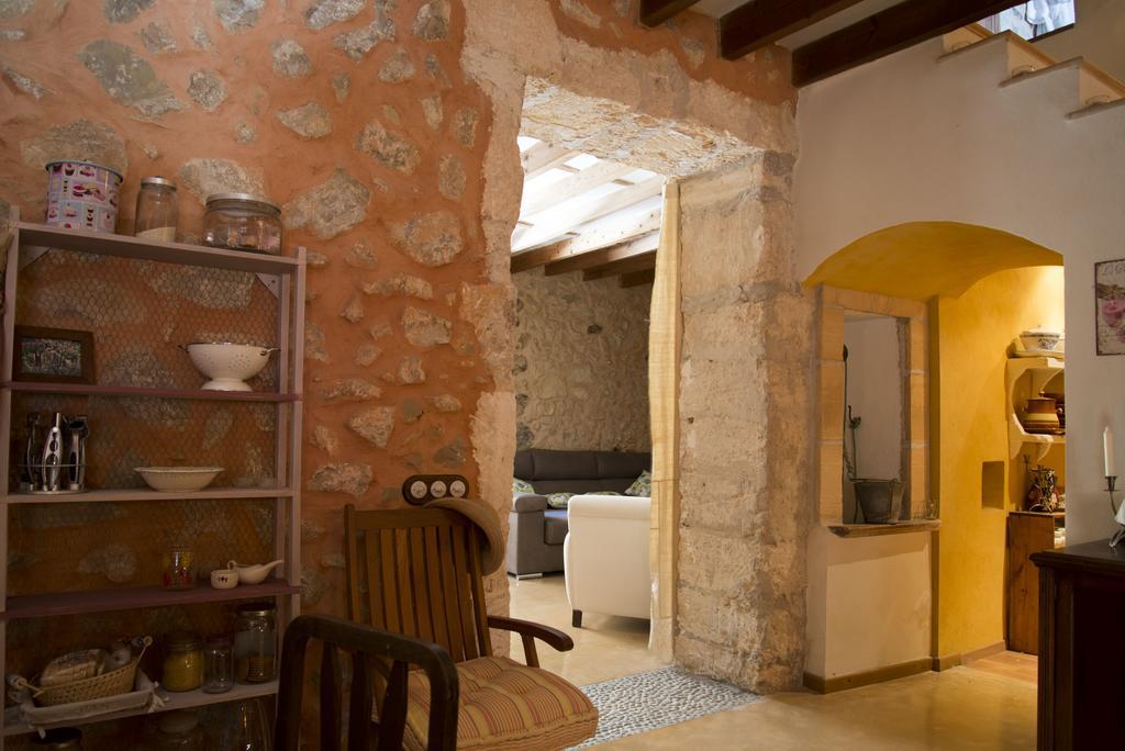 Ca Sa Padrina Holiday home *
